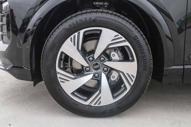 new 2025 Audi Q6 e-tron car, priced at $65,405