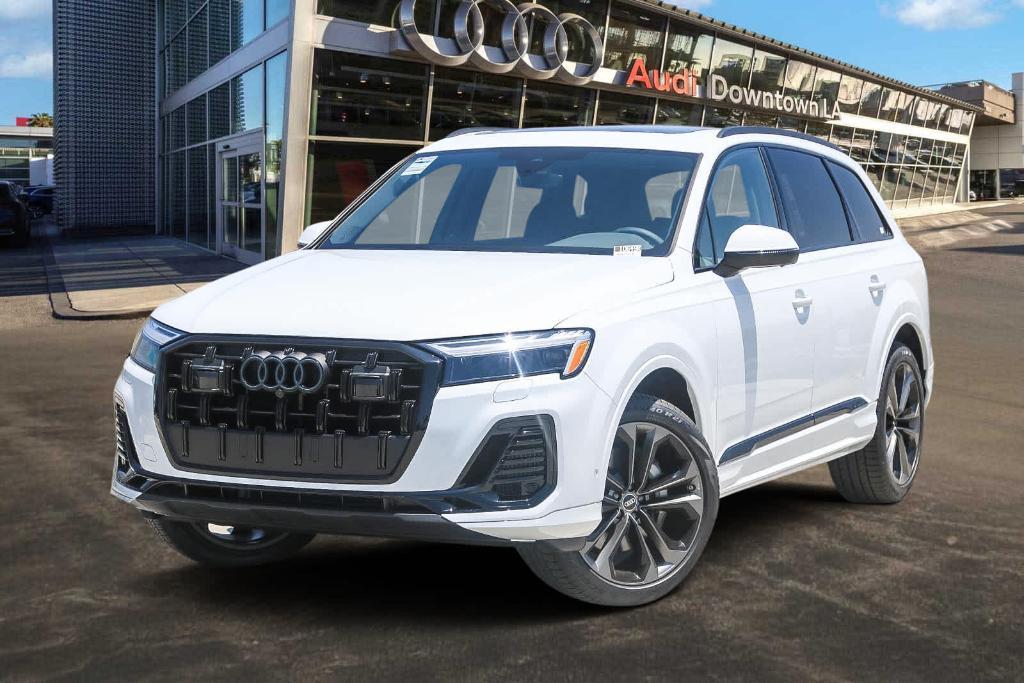 new 2025 Audi Q7 car, priced at $71,960