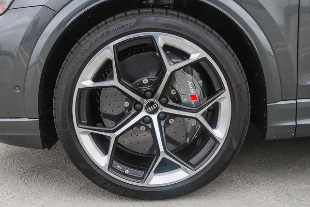 new 2025 Audi RS Q8 car, priced at $157,440