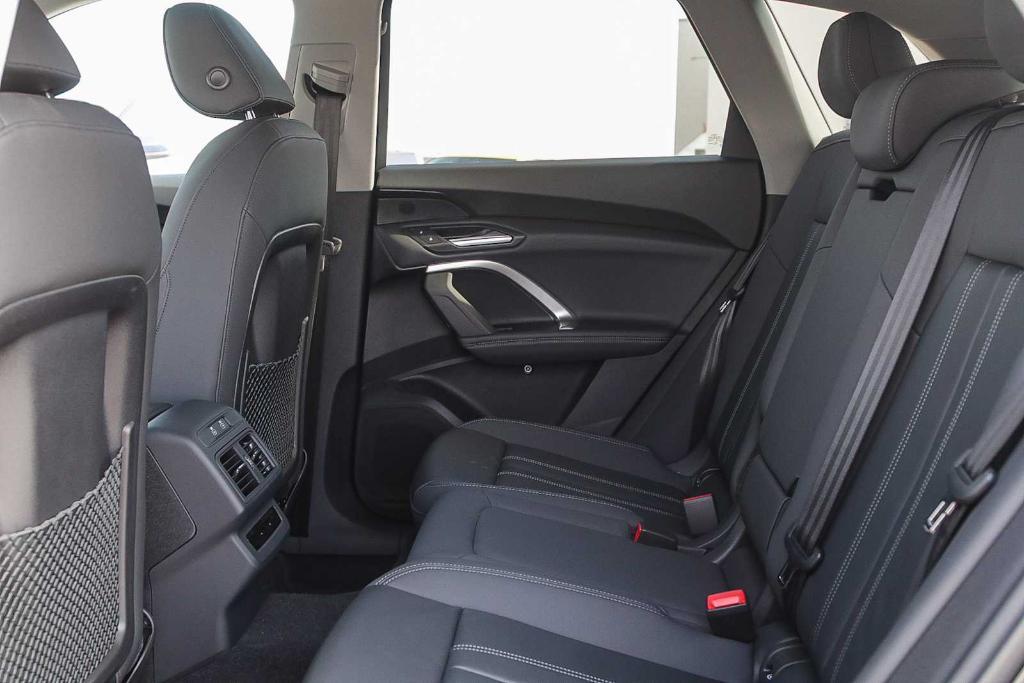 new 2025 Audi Q5 car, priced at $57,950