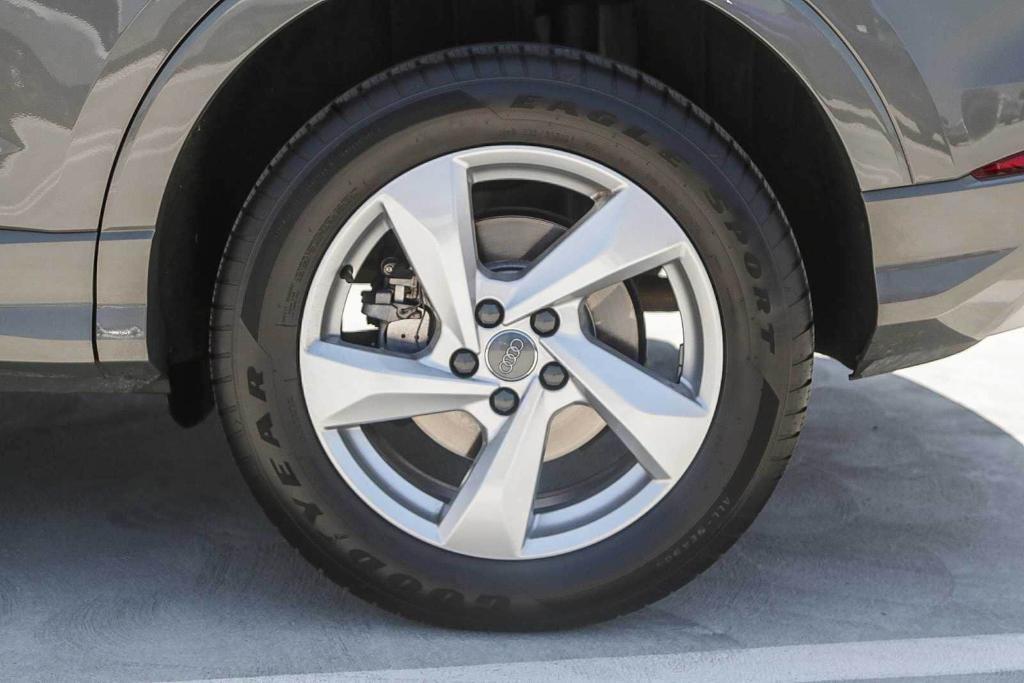 used 2020 Audi Q3 car, priced at $23,992