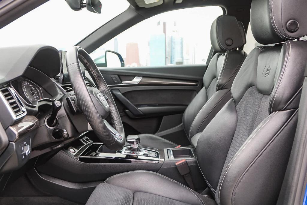 used 2022 Audi SQ5 car, priced at $39,992