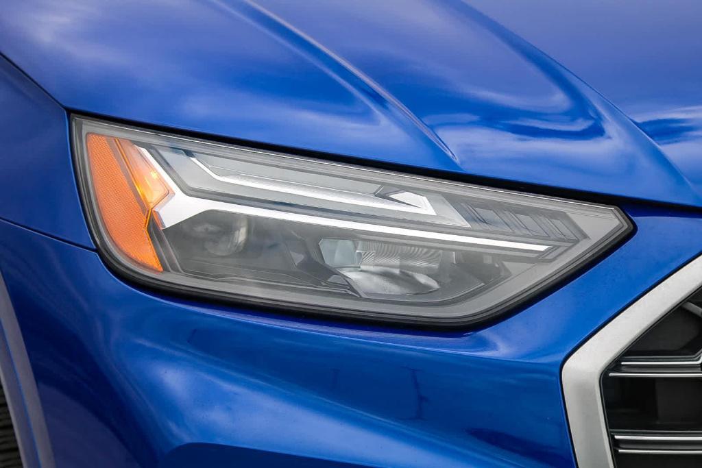 used 2022 Audi SQ5 car, priced at $39,992