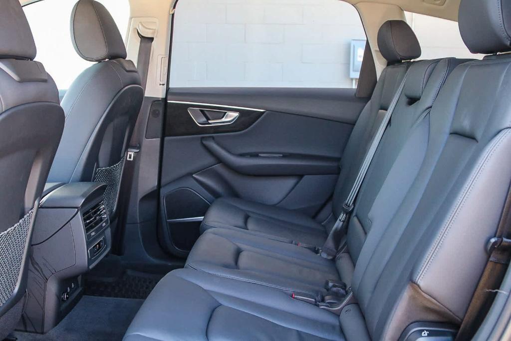 used 2022 Audi Q7 car, priced at $44,992
