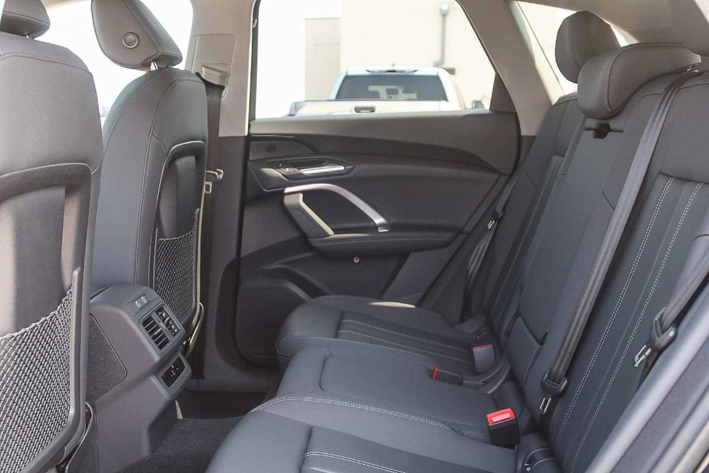 new 2025 Audi Q5 car, priced at $57,625