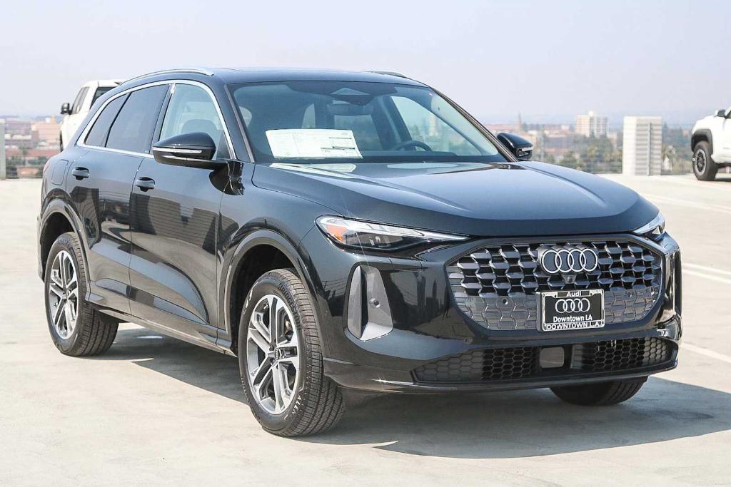 new 2025 Audi Q5 car, priced at $57,625