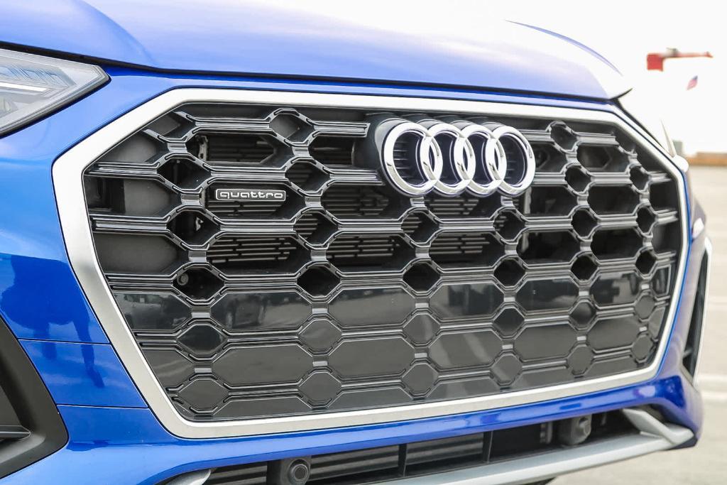 new 2025 Audi Q5 car, priced at $59,995