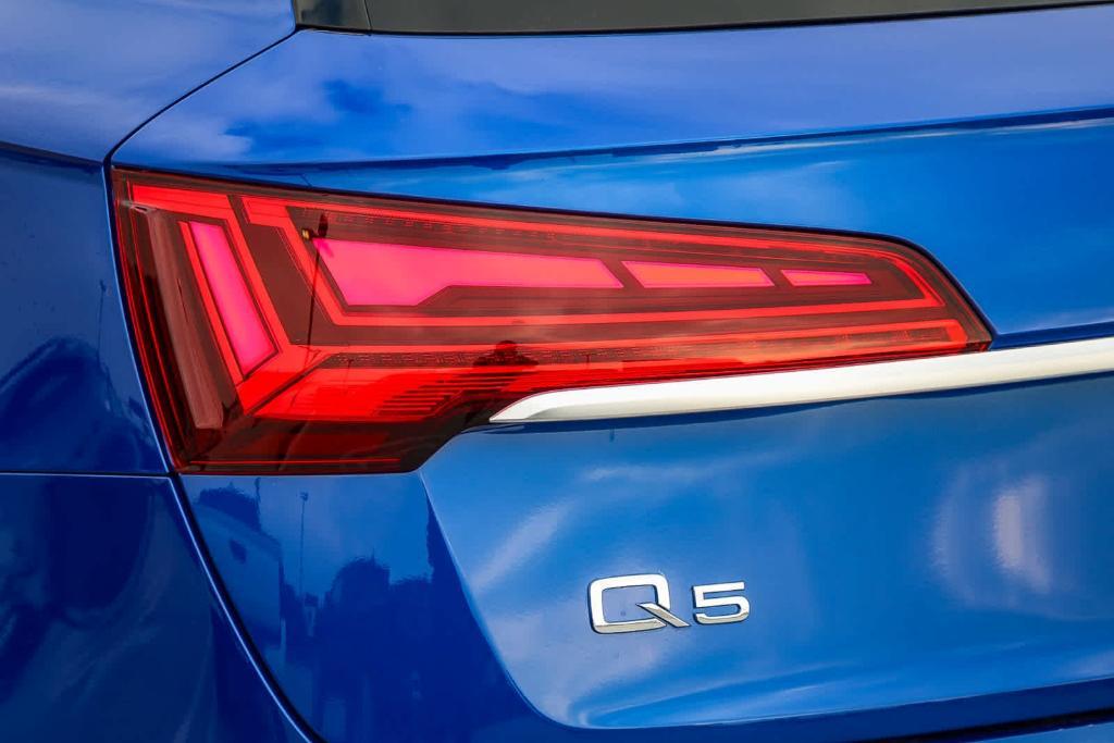 new 2025 Audi Q5 car, priced at $59,995