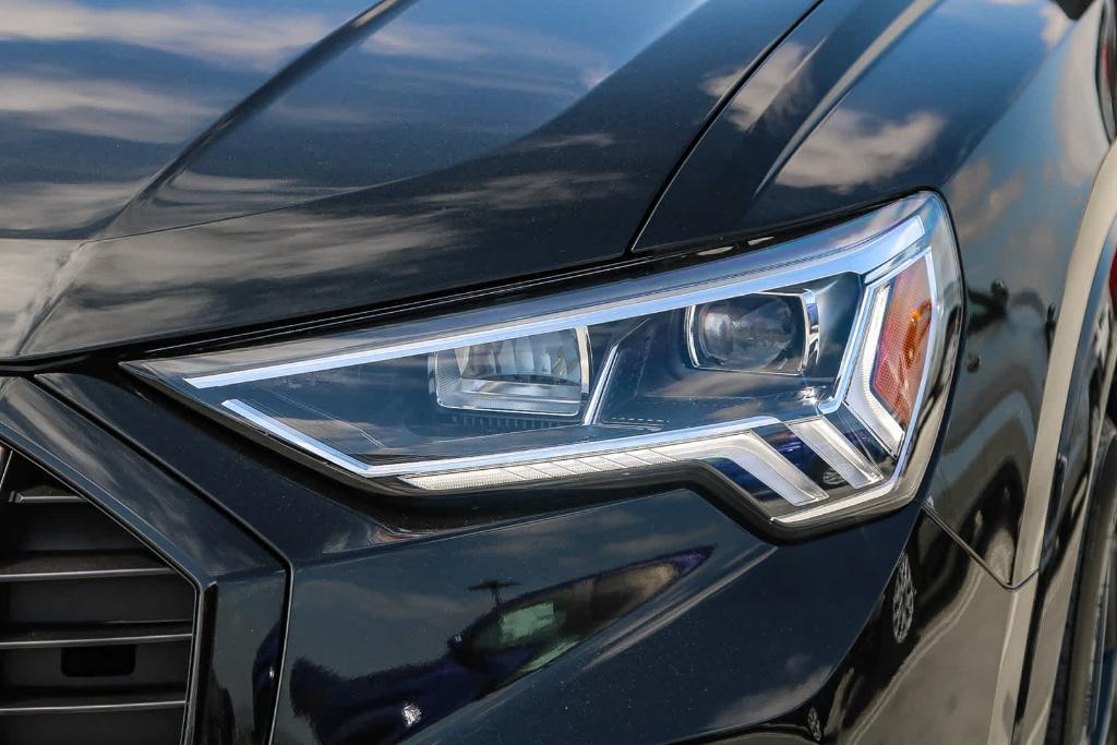 new 2025 Audi Q3 car, priced at $45,610