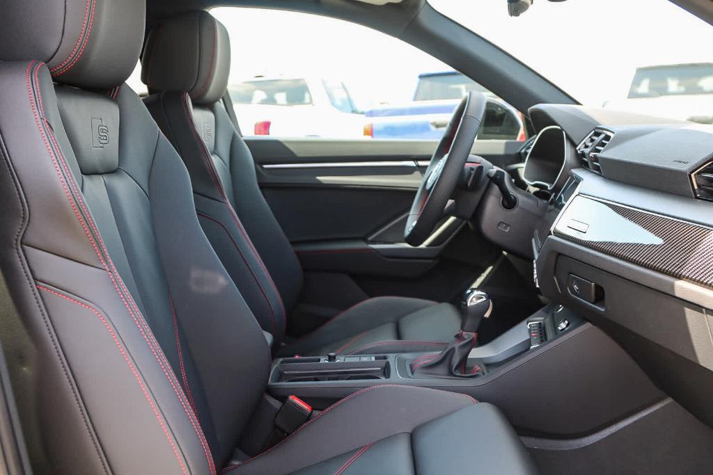 new 2025 Audi Q3 car, priced at $45,610