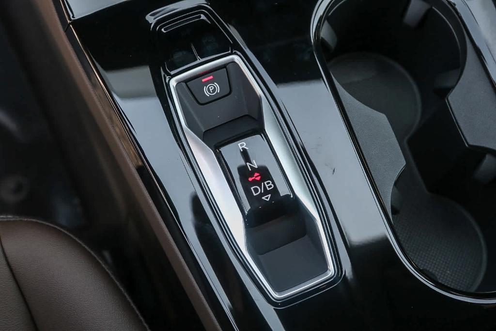 new 2025 Audi Q6 e-tron car, priced at $65,405