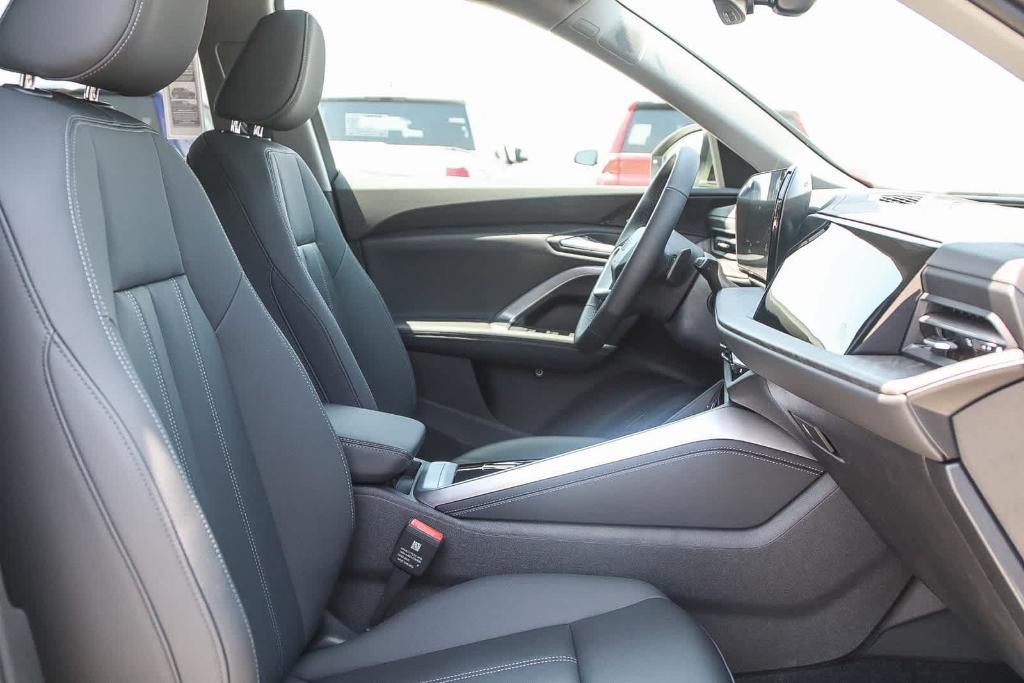 new 2025 Audi Q5 car, priced at $60,290