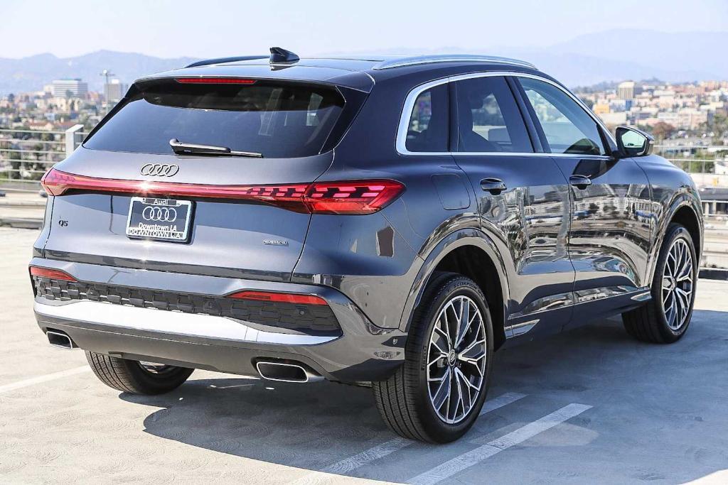 new 2025 Audi Q5 car, priced at $61,150