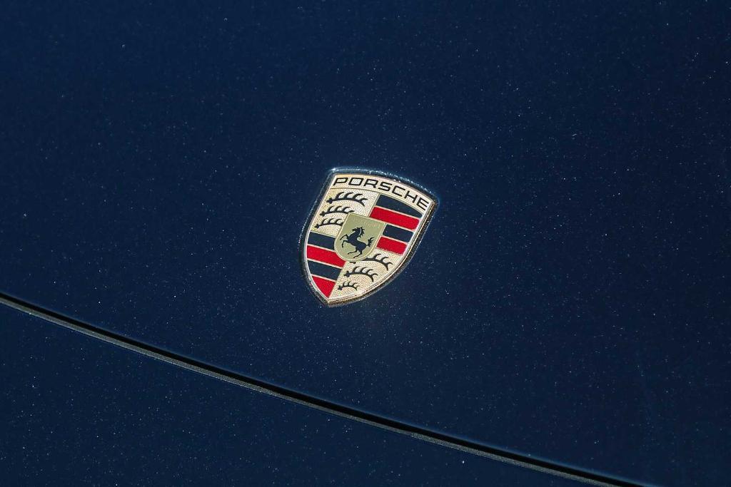 used 2020 Porsche Panamera e-Hybrid car, priced at $66,991