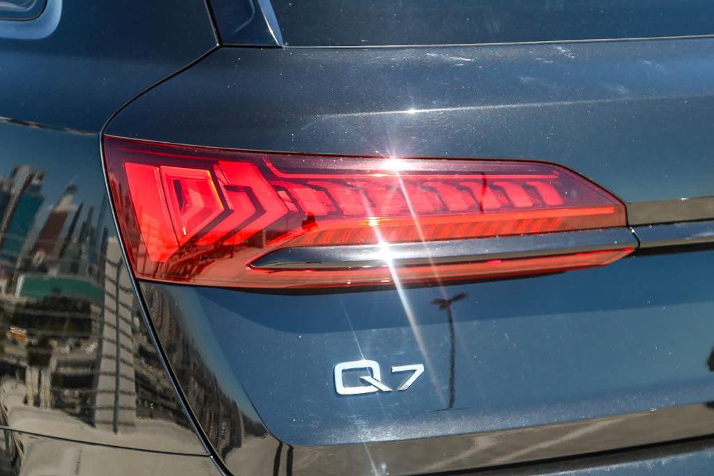 used 2023 Audi Q7 car, priced at $53,993