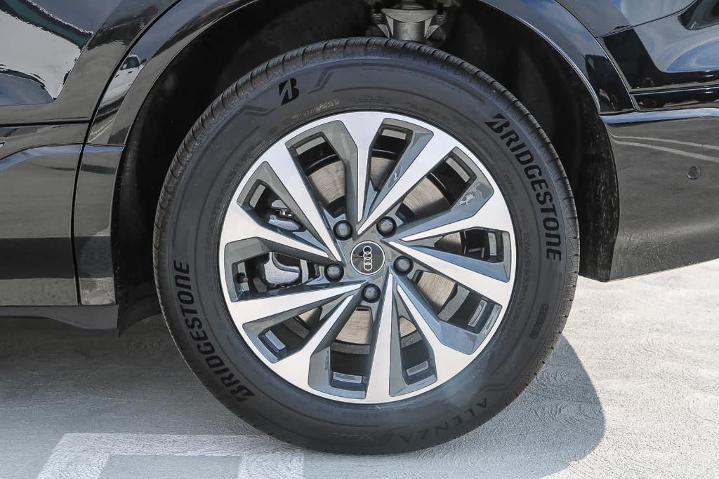new 2025 Audi Q6 e-tron car, priced at $71,715