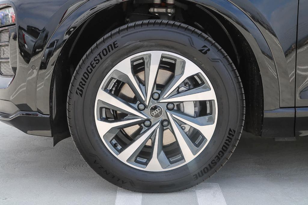 new 2025 Audi Q6 e-tron car, priced at $71,715