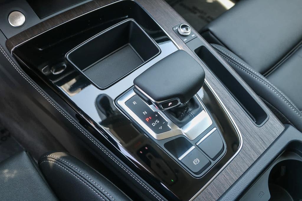 new 2025 Audi Q5 car, priced at $64,435