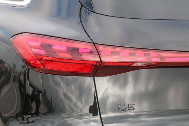 new 2025 Audi Q5 car, priced at $60,290