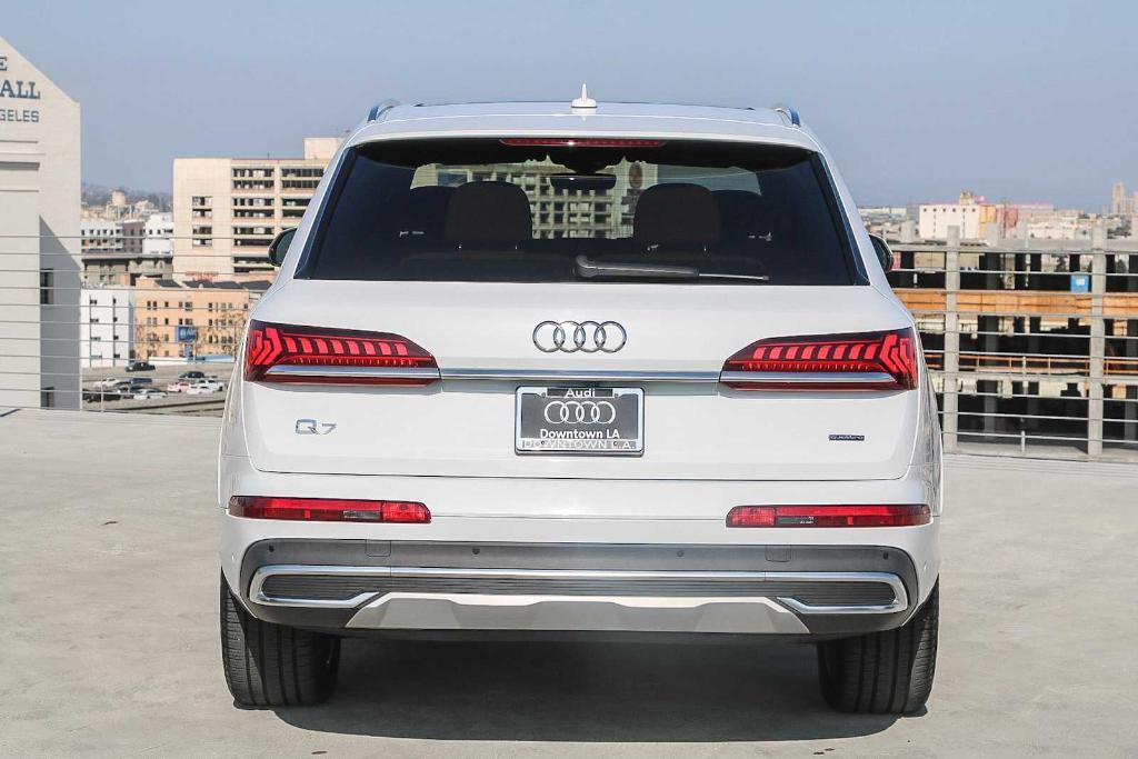 used 2022 Audi Q7 car, priced at $40,992