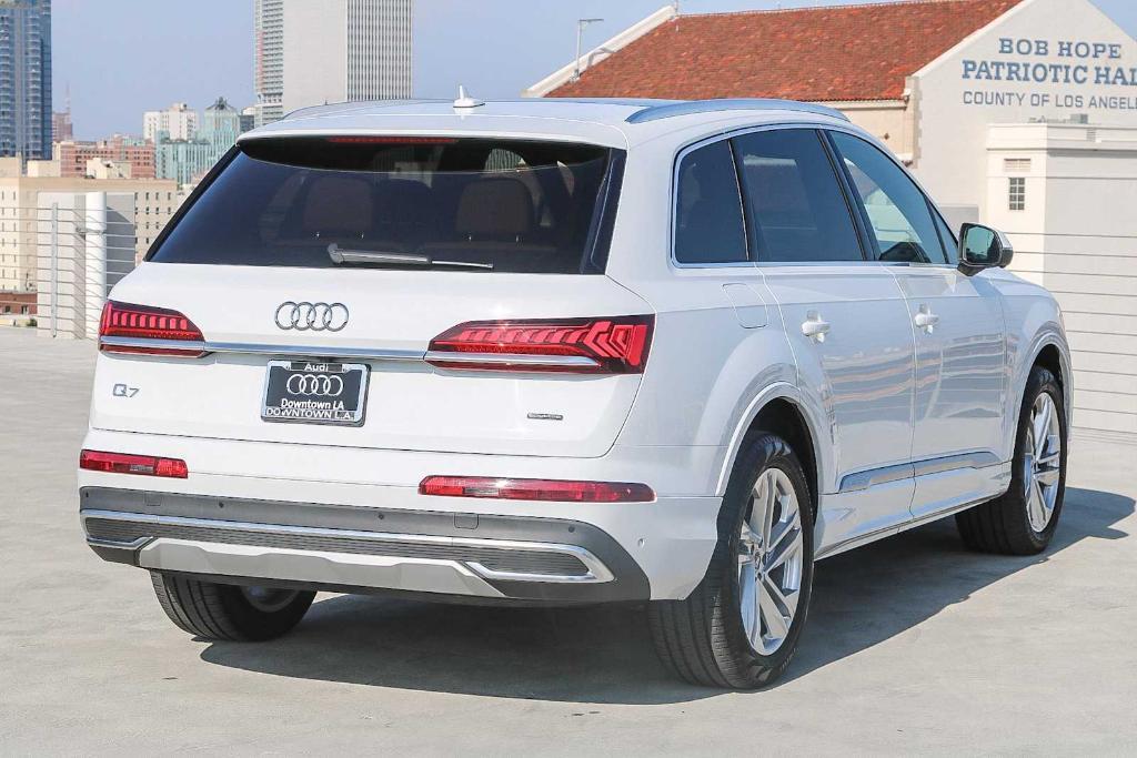 used 2022 Audi Q7 car, priced at $40,992