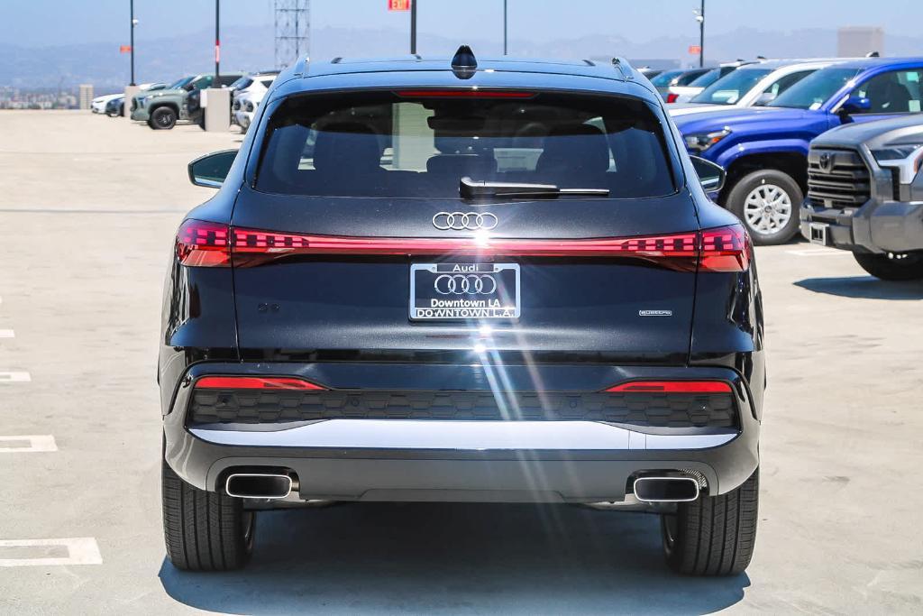 new 2025 Audi Q5 car, priced at $59,685