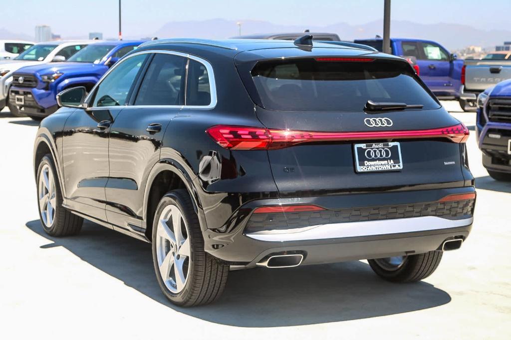 new 2025 Audi Q5 car, priced at $59,685