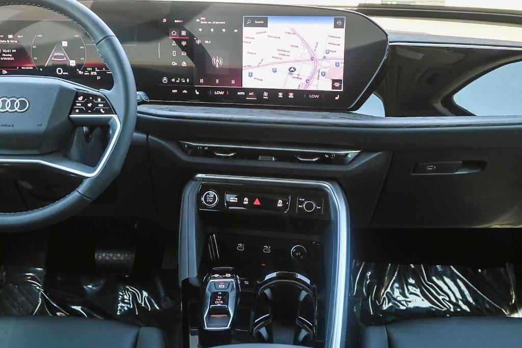 new 2025 Audi Q5 car, priced at $60,290