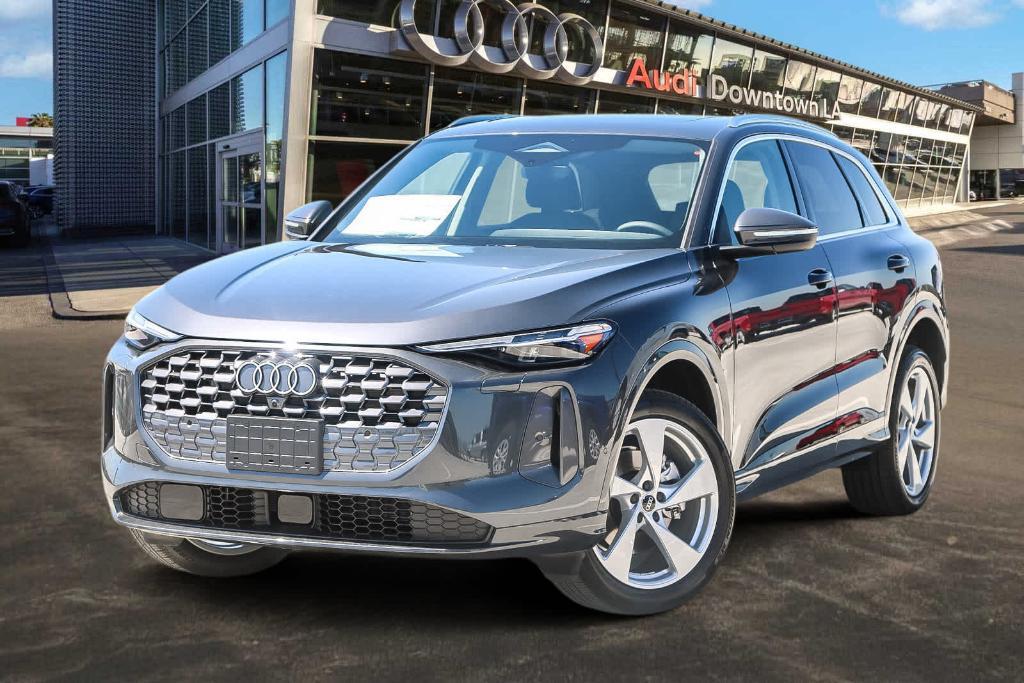 new 2025 Audi Q5 car, priced at $60,290