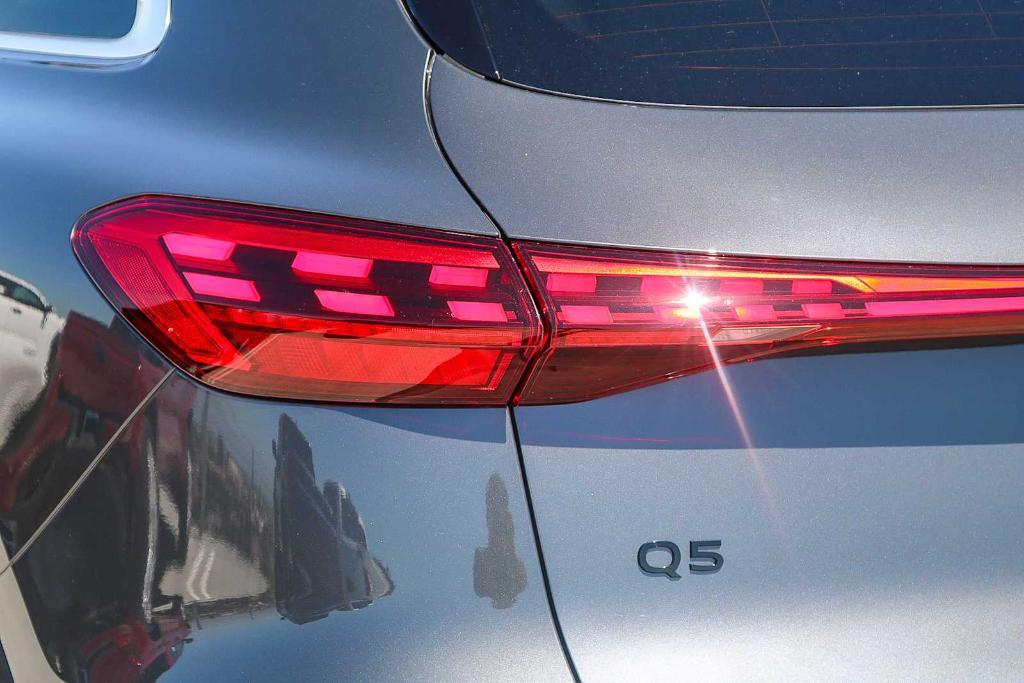 new 2025 Audi Q5 car, priced at $60,290