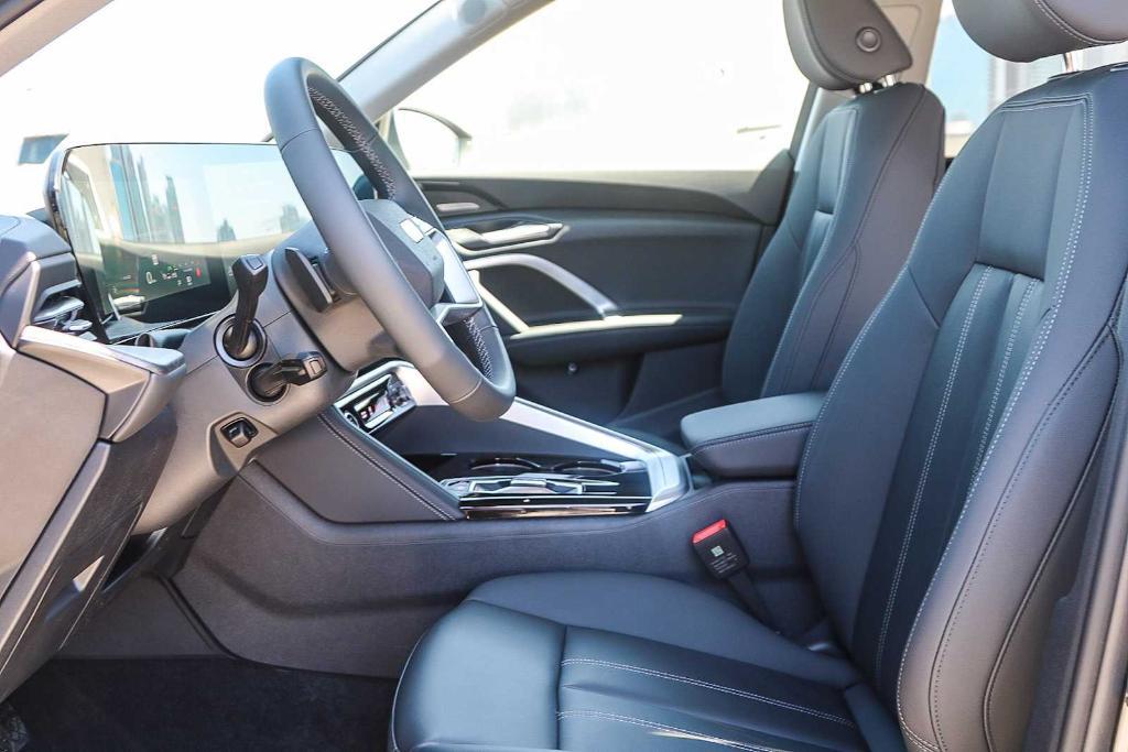 new 2025 Audi Q5 car, priced at $60,290