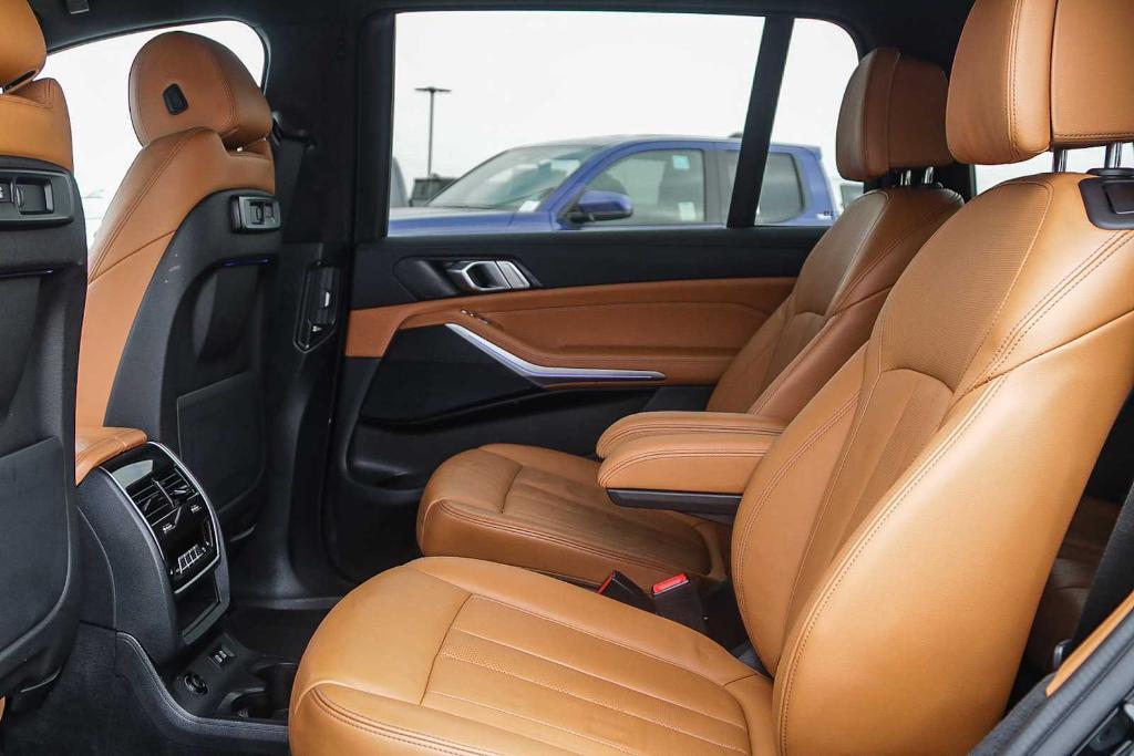 used 2022 BMW X7 car, priced at $55,992