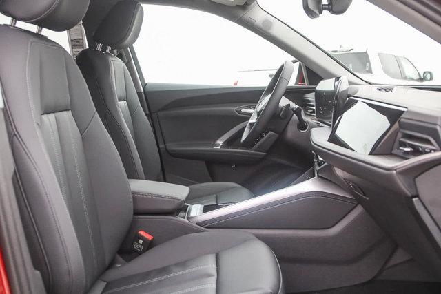 new 2025 Audi Q5 car, priced at $60,290