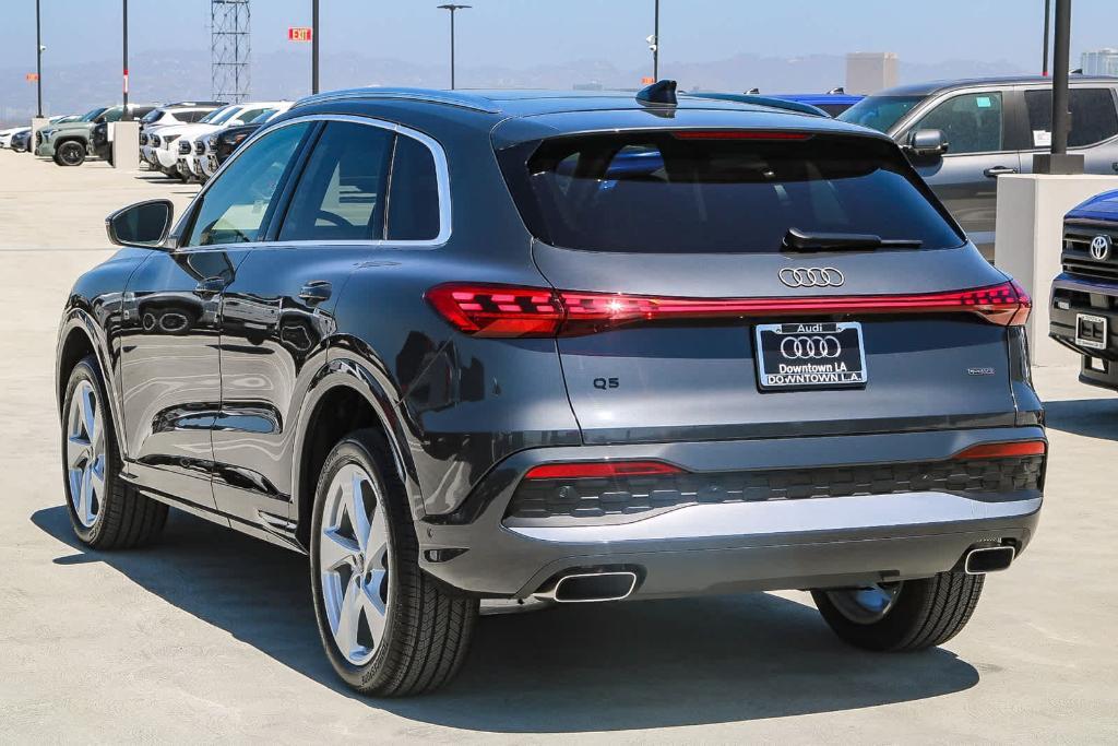 new 2025 Audi Q5 car, priced at $59,685