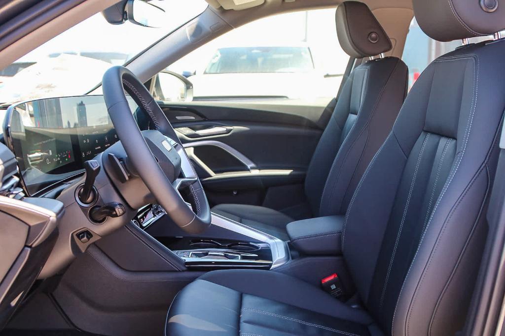 new 2025 Audi Q5 car, priced at $59,685