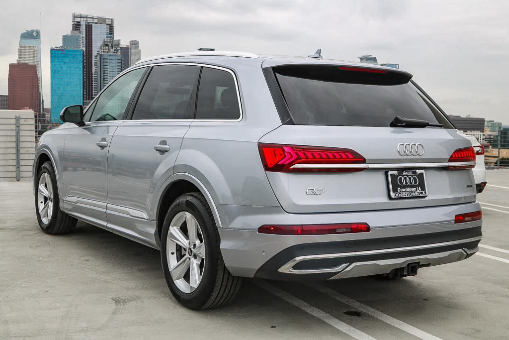 used 2022 Audi Q7 car, priced at $35,893