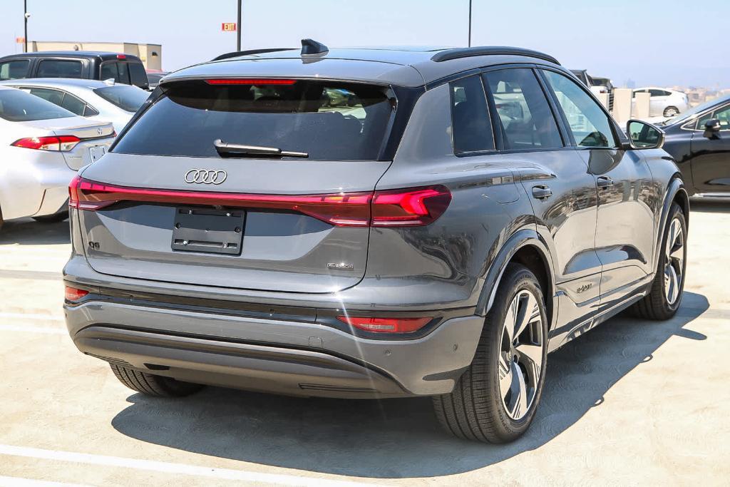 new 2025 Audi Q6 e-tron car, priced at $76,195