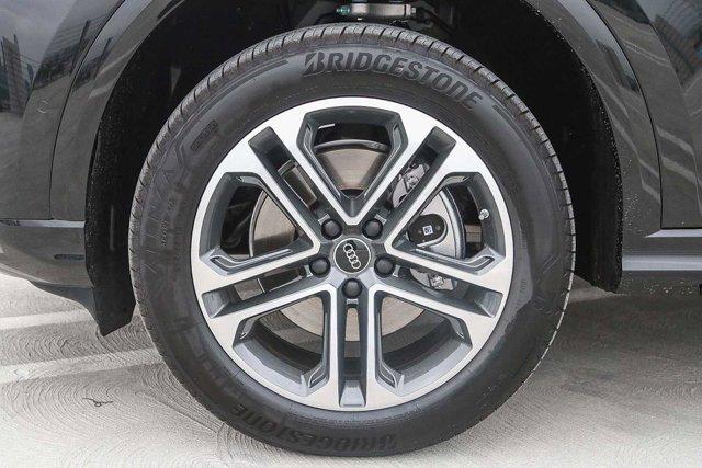 new 2025 Audi Q5 car, priced at $57,625