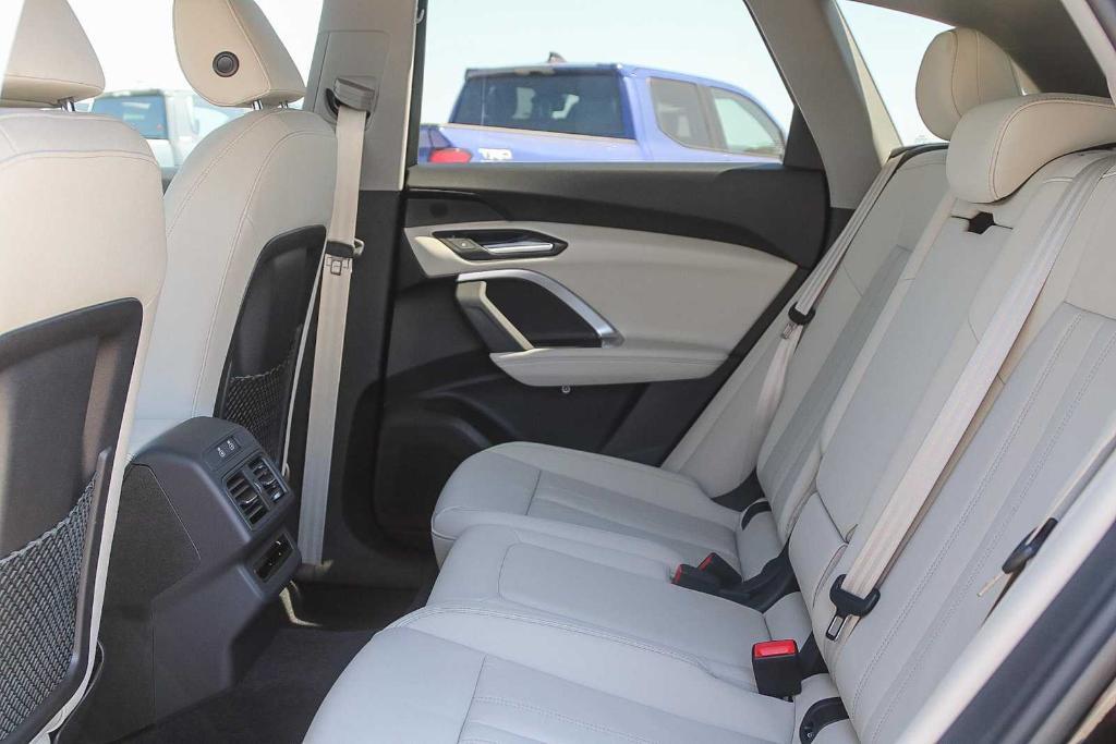 new 2025 Audi Q5 car, priced at $57,950