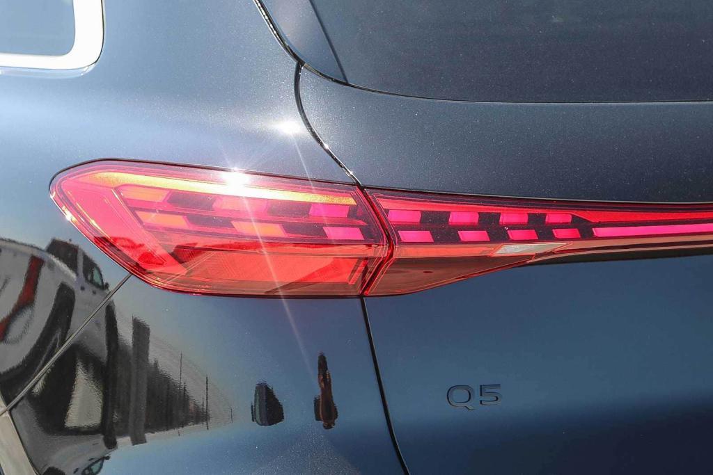 new 2025 Audi Q5 car, priced at $57,950