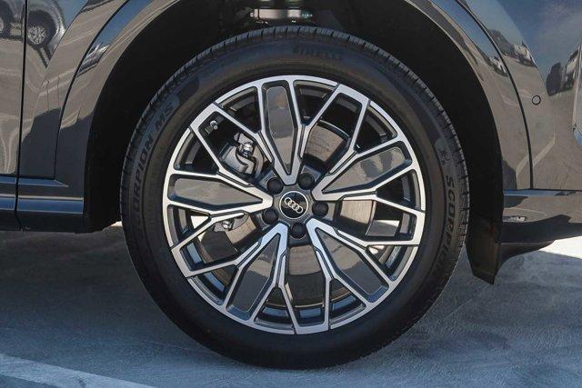 new 2025 Audi Q5 car, priced at $61,150