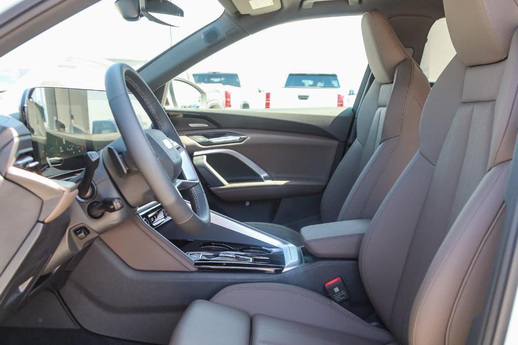new 2025 Audi Q5 car, priced at $61,150