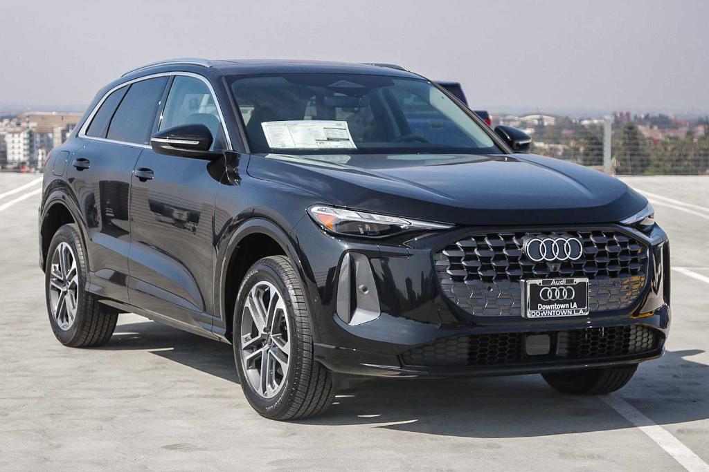 new 2025 Audi Q5 car, priced at $57,625