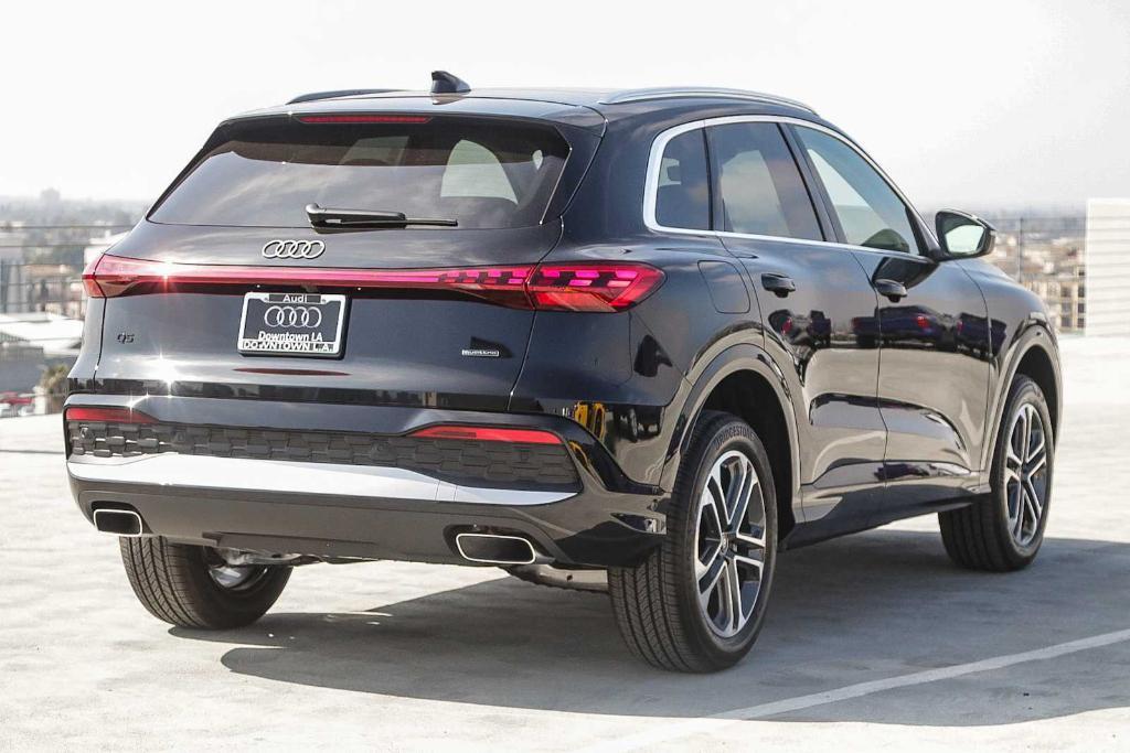 new 2025 Audi Q5 car, priced at $57,625