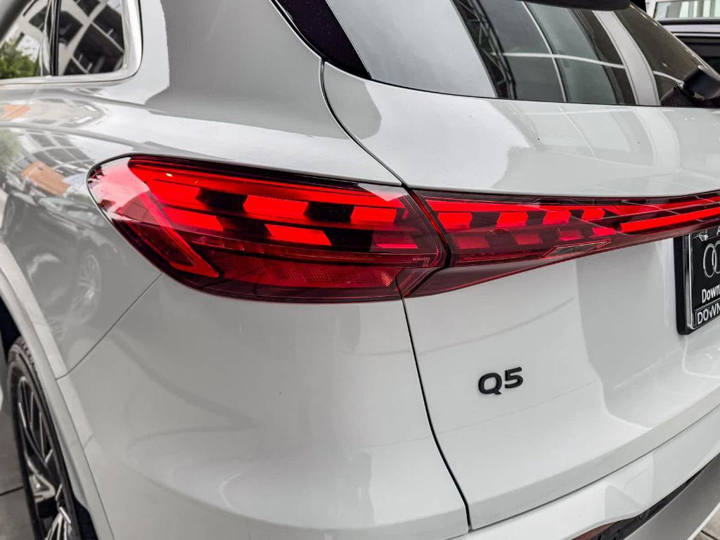 new 2025 Audi Q5 car, priced at $60,960