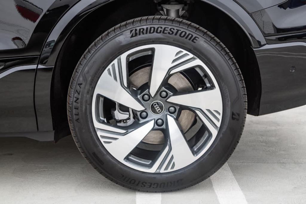 new 2025 Audi Q6 e-tron car, priced at $74,165