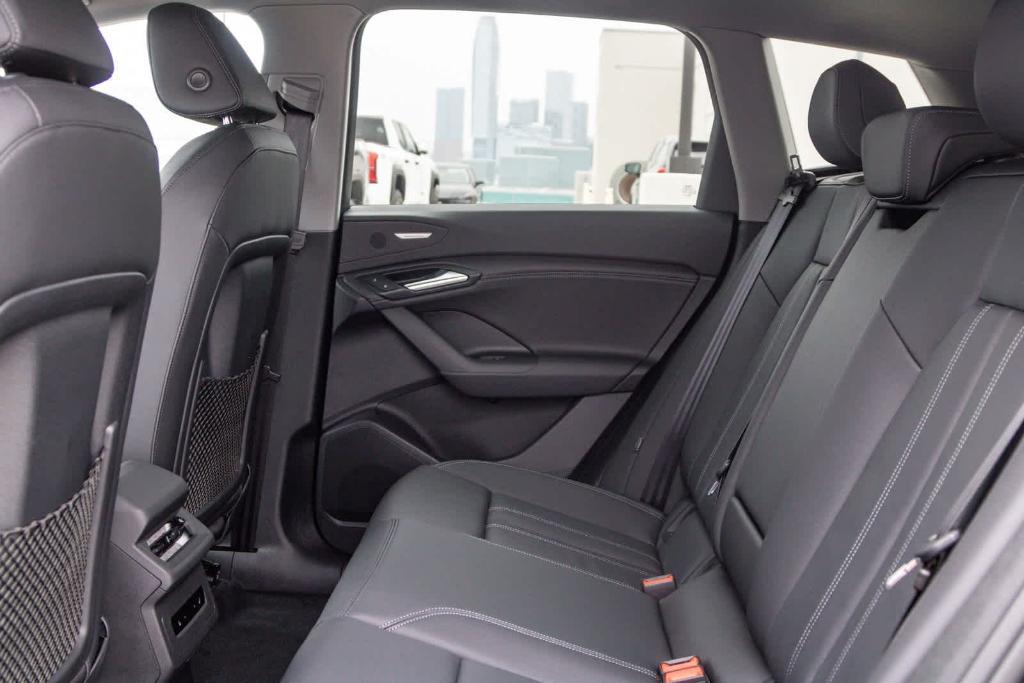 new 2025 Audi Q6 e-tron car, priced at $74,165