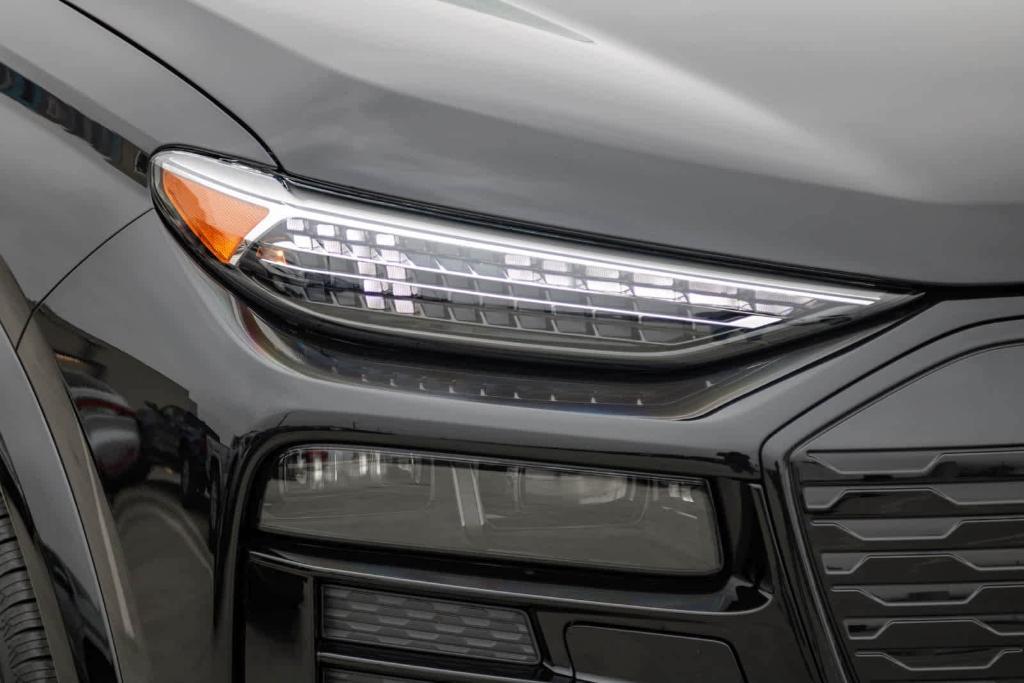 new 2025 Audi Q6 e-tron car, priced at $74,165