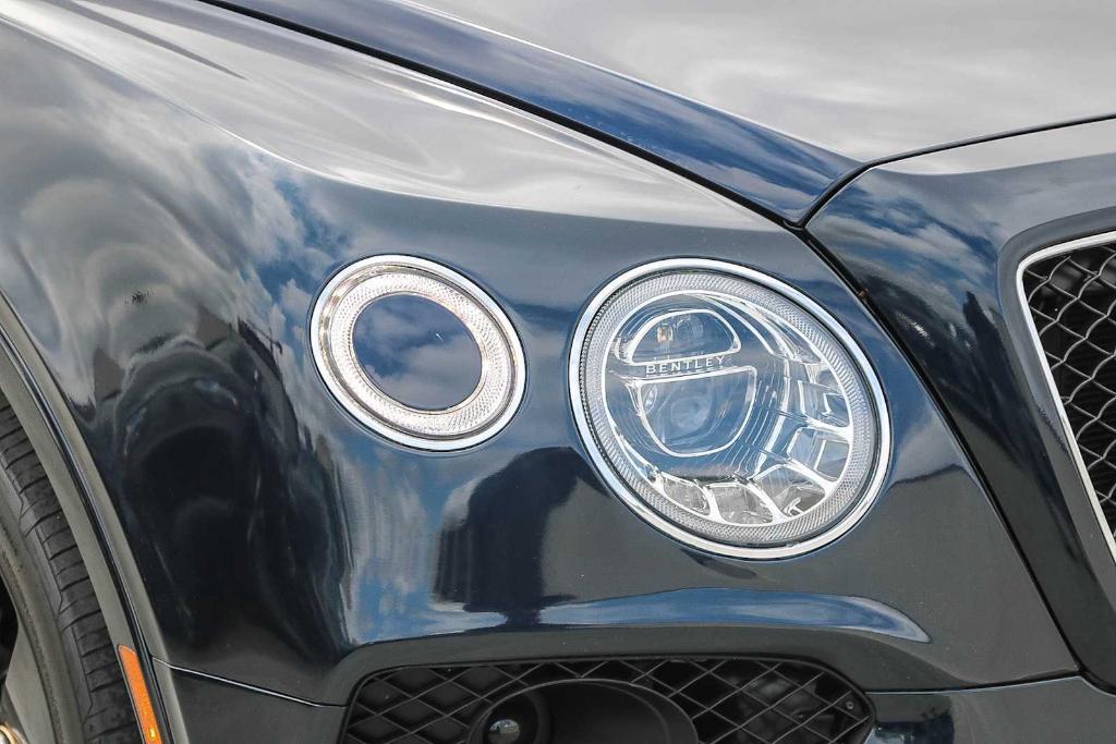 used 2019 Bentley Bentayga car, priced at $88,992