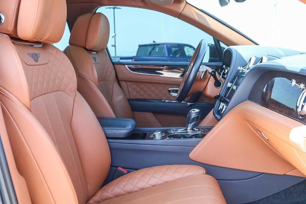used 2019 Bentley Bentayga car, priced at $84,996